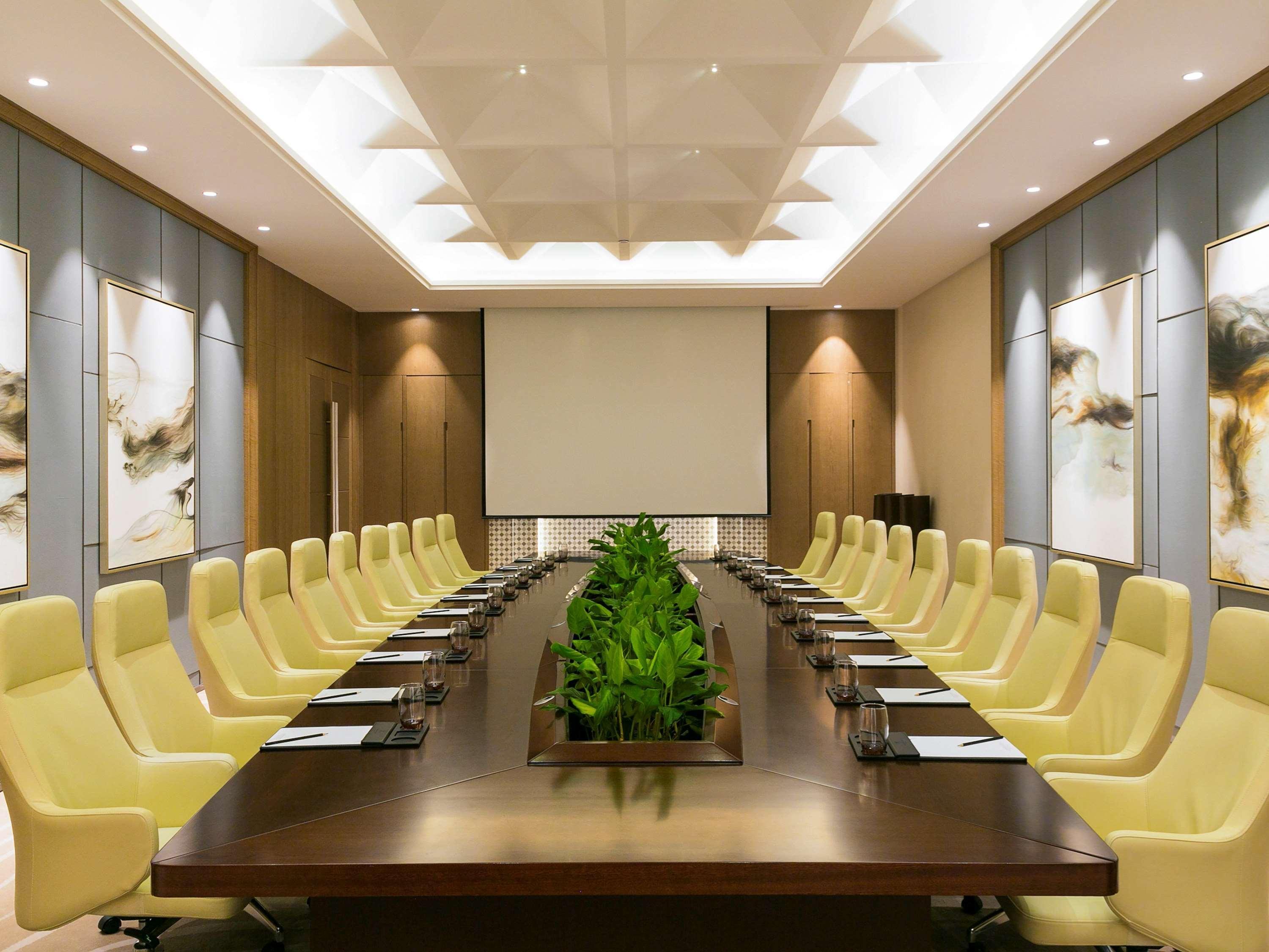 Grand Mercure Zhengzhou West Exteriör bild
