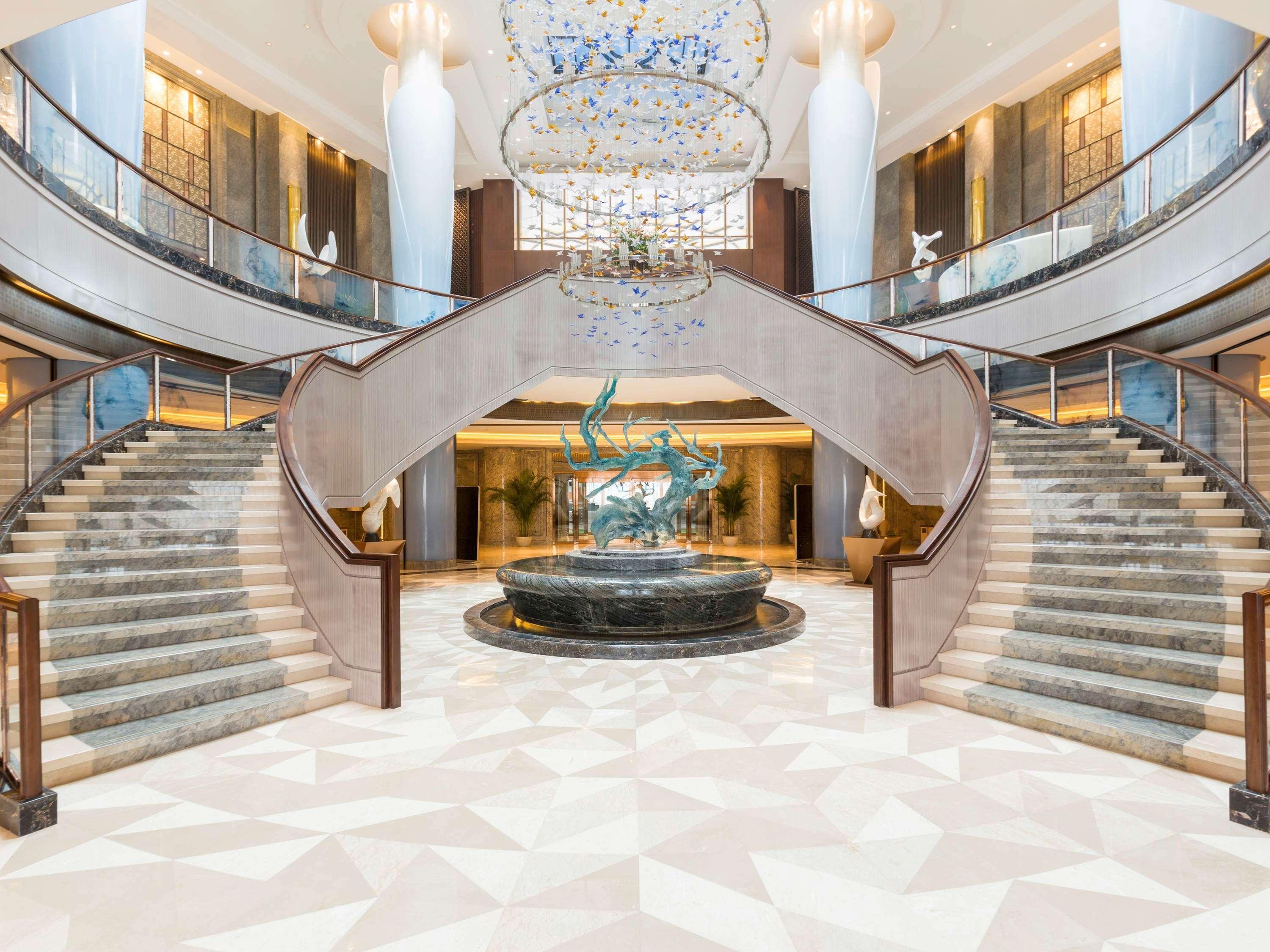 Grand Mercure Zhengzhou West Exteriör bild