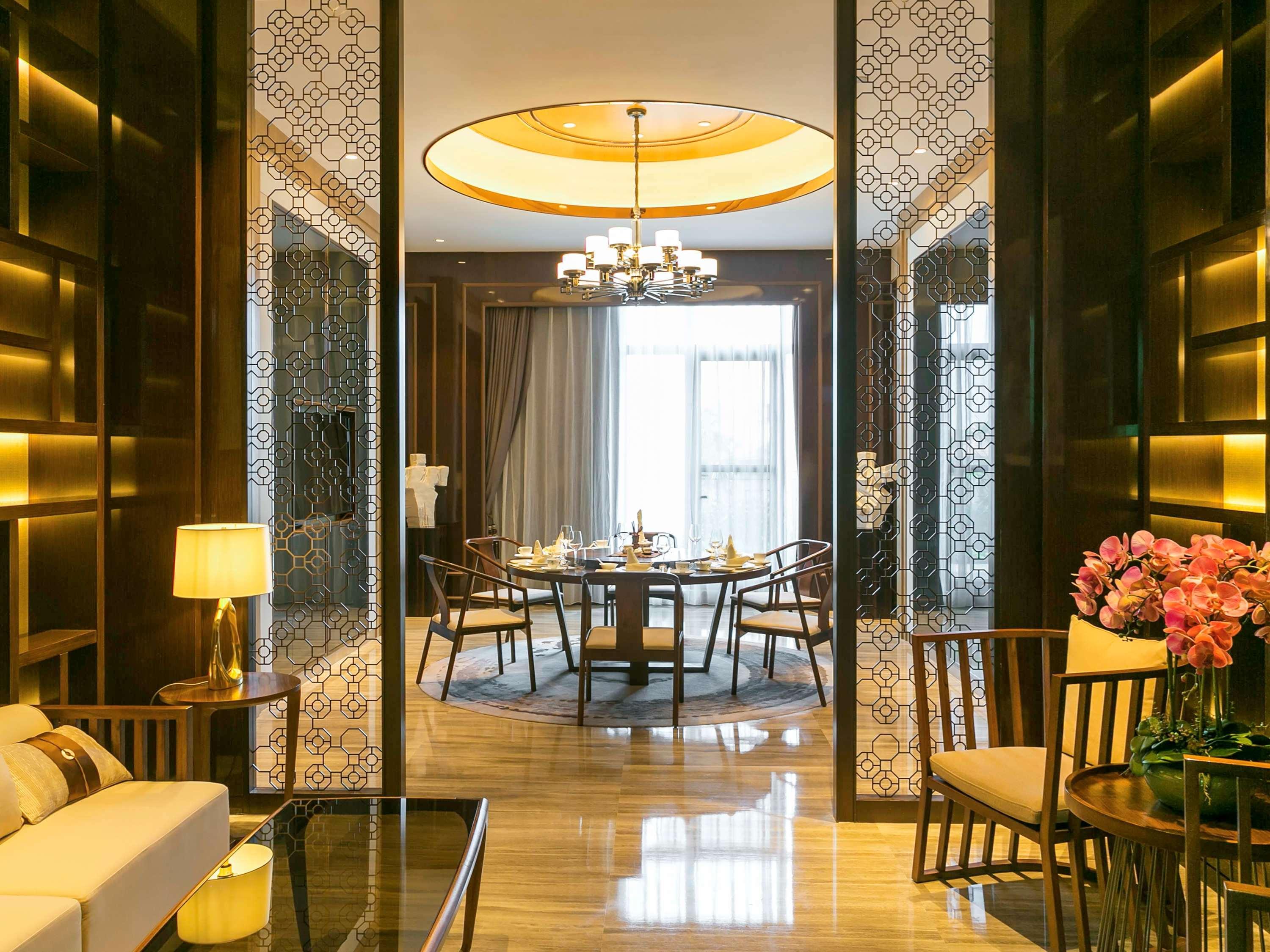 Grand Mercure Zhengzhou West Exteriör bild